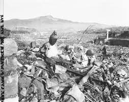 Foto Dahsyatnya Bom Atom Di Kota Nagasaki