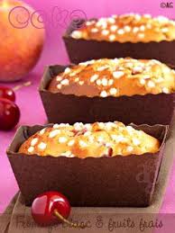 Cake Au Fromage Blanc Fruits Frais Peche Cerises Cake Au Fromage Blanc Cake Au Fromage Fromage Blanc