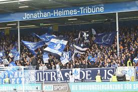 Mit dem morgigen start in die neue saison 2021/22 startet auch eine weitere spielzeit mit dem lilienkurier. Die Lilien Vom Bolle Sechs Fakten Zu Darmstadt 98 Kieler Sportvereinigung Holstein Von 1900 E V