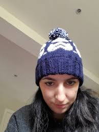 Fast Easy DK hat Knitting pattern by Elise Mann