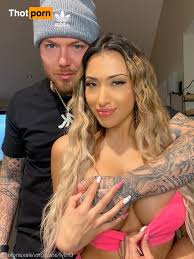 Alex and Kellz [ alexandkellz ] OnlyFans leaked photo 3991383 on Thotporn