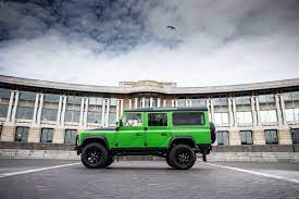Car Porn: Custom 1994 Land Rover Defender - Airows