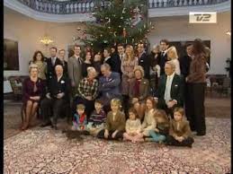 For years, royal christmas card photos have been sending us a subtle signal as to what their lives are really like behind the scenes. Danish Royal Family Christmas At Fredensborg Palace 2006 Youtube