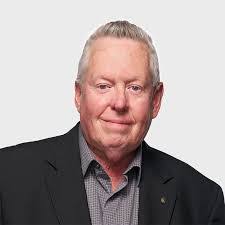 Bethany Yoder's Instagram, Twitter & Facebook