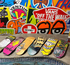 Recycled Skateboard Graphic Fingerboard by Groove