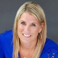 Lori Chung's Instagram, Twitter & Facebook