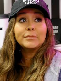 Snooki Takes Charge in Jersey Shore Family Vacation