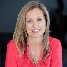 Michelle Mchugh's Instagram, Twitter & Facebook