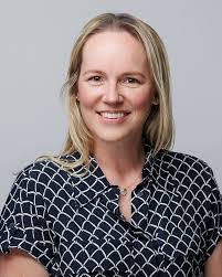 Jennifer Bailey's Instagram, Twitter & Facebook