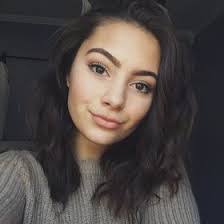 Kaitlin Schafer's Instagram, Twitter & Facebook