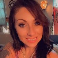 Jessica Comeaux's Instagram, Twitter & Facebook