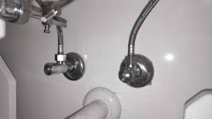 Wasser Abstellen Um Armatur Zu Wechseln Badezimmer Sanitar Wasserhahn