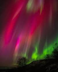 Red Was The Color On Feb 4th In Senja Norway Photo Taken By Aurora Borealis Observatory Visit Senja Like Us The Northern Lights Aurora Borealis Photo