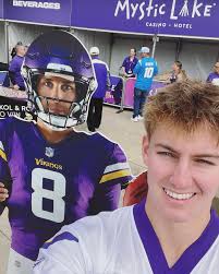 Bennett Spronk (@bennettspronk) • Instagram photos and videos