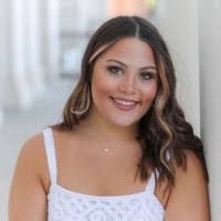 Peyton Lawrence's Instagram, Twitter & Facebook