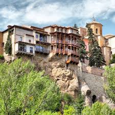 Casas Colgantes Casas Colgadas En Cuenca Castilla La Mancha Espana Fotos Retratos Imagenes Y Fotografia De Archivo Libres De Derecho Image 46178266