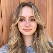 Adeline Buck's Instagram, Twitter & Facebook