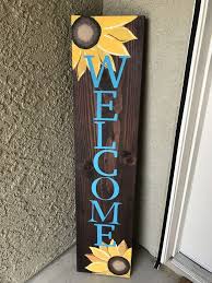 Hand Painted Leaning Welcome Sign Wooden Welcome Signs Wooden Signs Diy Porch Welcome Sign