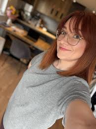 All-rounder (m/f/d, housekeeping i kuchnia śniadaniowa) Poszukujemy  wszechstronnego pracownika (m/k/d) (kuchnia śniadaniowa i sprzątanie) do  naszych pierwszych hoteli górskich w Austrii na sezon zimowy 2024/2025 od  teraz do kwietnia. Jako wszechstronny ...