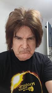 Tom Gillam & The Kosmic Messengers