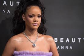 Rihanna is 33 years old. Here S How Rihanna Became A Pop Culture Icon By Age 30 Vh1 News