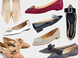 Whether You Re About To Embark On A Long Haul Flight Across The Globe Or Are Hopping From Coast To Coast For Work It Pays To Opt Slip On Shoes On Shoes