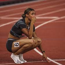 Women's track and field team at just 16 years old. K 4byieedhvmxm