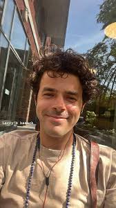 Larry's back! 🥳 : r/thegildedage