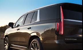 Cadillac's latest escalade offers more of everything, which should come as no surprise. Photos The 6 Coolest 2021 Cadillac Escalade Features The News Wheel