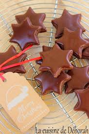 Etoiles Glacees Au Chocolat La Cuisine De Deborah Biscuit De Noel Biscuit De Noel Alsacien Sables De Noel