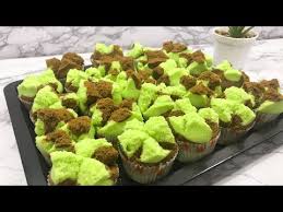 100 ml minyak goreng berkualitas bagus. Resep Dan Cara Buat Kue Bolu Kukus Pandan Lembut Cuma 2 Telur Mekar
