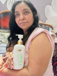 Naomi Cathey's Instagram, Twitter & Facebook