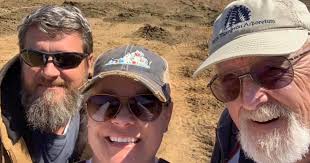 Family's 'dream project' clears first hurdle, but neighbors remain uneasy