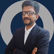 It seems each year, I've had reasons to share this analogy/metaphor with  several close to me… particularly at this time of year when, sadly, layoffs  and job eliminations tend to roll in