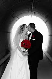 Black And White Photos With Color Pop Love The Pop Of Color Wedding Red Wedding Affordable Wedding Photography