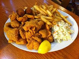 These 10 Classic Fish Fry Joints Are So Perfectly Missouri Fried Fish Comfort Food Restaurants Fried Fish Tacos