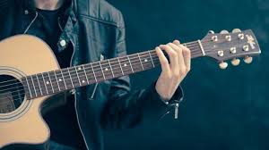 Chord Gitar Lagu Hujan Kemarin Taxi Band Kemarin Ku Dengar Kau Ucap Kata Cinta Tribun Lombok Kemarin ku dengarkau ucap kata cintaseolah duniabagai dimusim semi *kau datang padakumembawa luka lamaku tak ingin seolahsemua seperti dulu **tak ingin lagi rasanya ku bercintasetelah ku rasa perihkegagalan ini membuat ku tak berdaya ***tak dapat lagi.