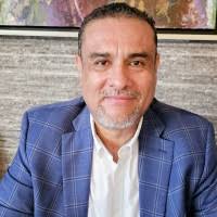 80+ perfiles de «Luis Cabrales»