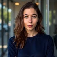 50+ "Bella Frank" profiles