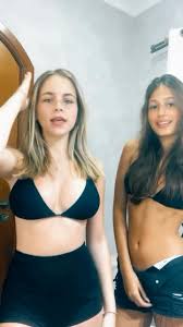 🤪💖 Via: meggyeggo (TikTok) Follow @baddiesquish for more! . . . . .  tiktok musically socialmediaqueen bellydance dance confidentforlea  teammalu sophieraiin kristenhancher babyariel macipope madimonroe  sophiadiamond zoelaverne thailiian ...