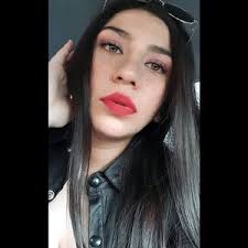 Daniela Chavarria (@danielaachavarria)