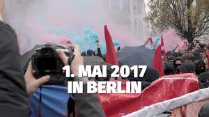 Mai in berlin tausende demonstranten. 1 Mai 2017 In Berlin Zwischen Party Und Rangeleien Youtube