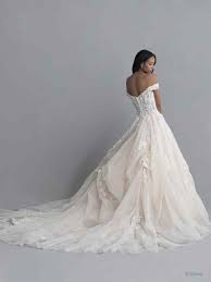 Disney Wedding Dresses 2020 Everythingmouse Guide To Disney