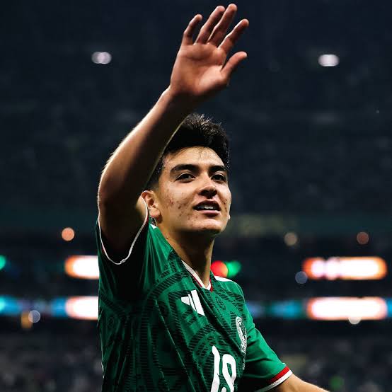 Gilberto Mora 'llama' a Europa - AS.com