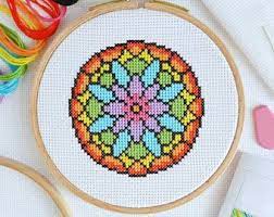 Any fabric you like floss: Pattern Statement Mandala Cross Stitch Chart Bright Modern Cross Stitch Multicoloured Rainbow Mandala With Outlines To Fit 10 Inch Hoop Buhos Punto De Cruz Manteles Punto De Cruz Punto De Cruz Patrones