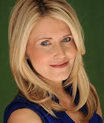 Austin Ryde shares his best makeup tips and secrets for how he creates a  naturally beautiful, and camera ready look!