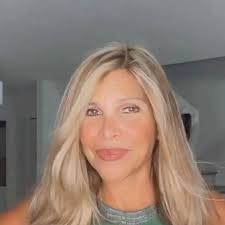 Find Realtors, Real Estate Agents & Brokers