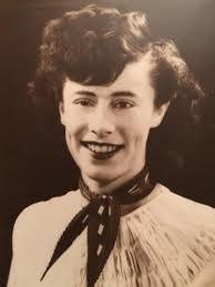 Gertrude Robbins's Instagram, Twitter & Facebook