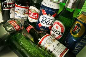 This is because draught beer is infused with beer gas, a blend of nitrogen and carbon dioxide while bottled beer is carbonated with carbon dioxide the head of a stout should be thick and is usually tan to brown. Why Weak Branding Has Left Consumers With A Bad Taste For Beer Brands