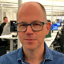 Oak park bakery line is 40 minutes right now. The paczkis are delicious!